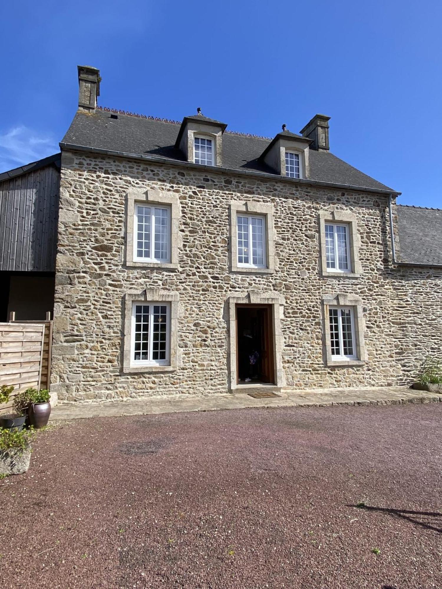Farm stay Les Jardins Des 3 Soeurs Quettehou